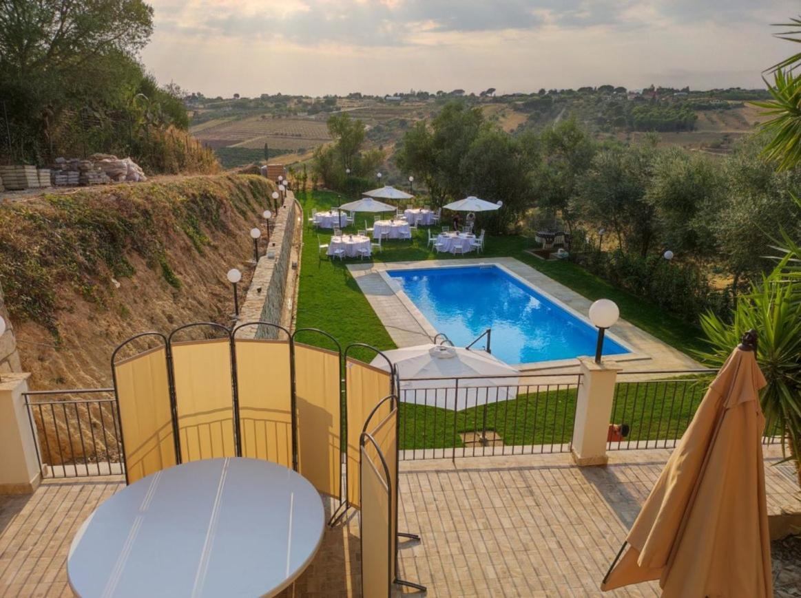 Villa Aurora Caltagirone Esterno foto
